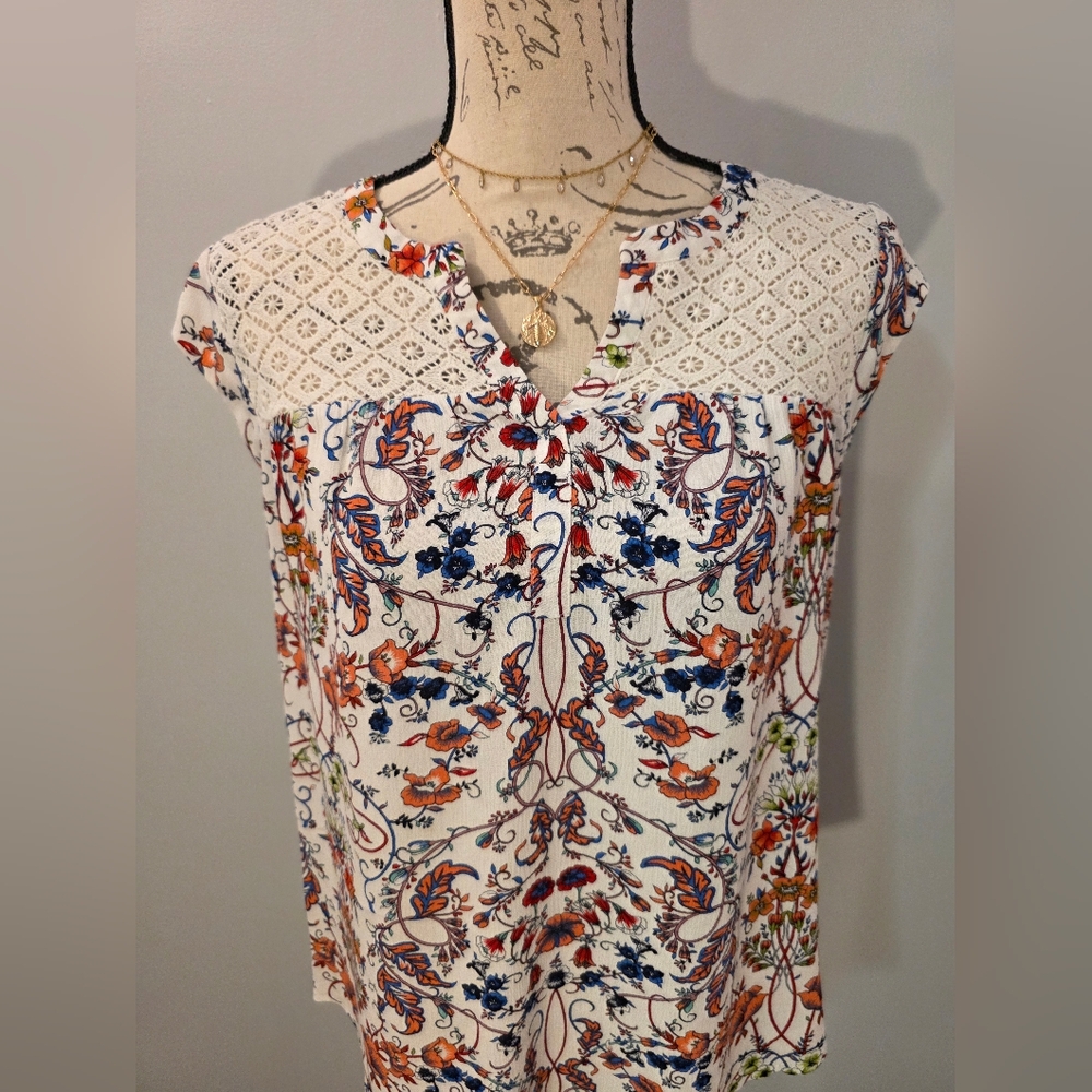 Daniel Rainn White Floral Lace Blouse